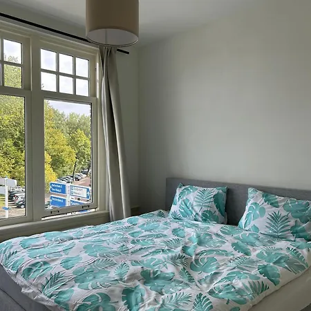Beautiful House In Apartment Delft