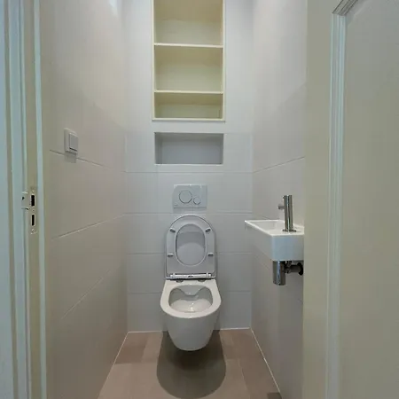 Beautiful House In Делфт